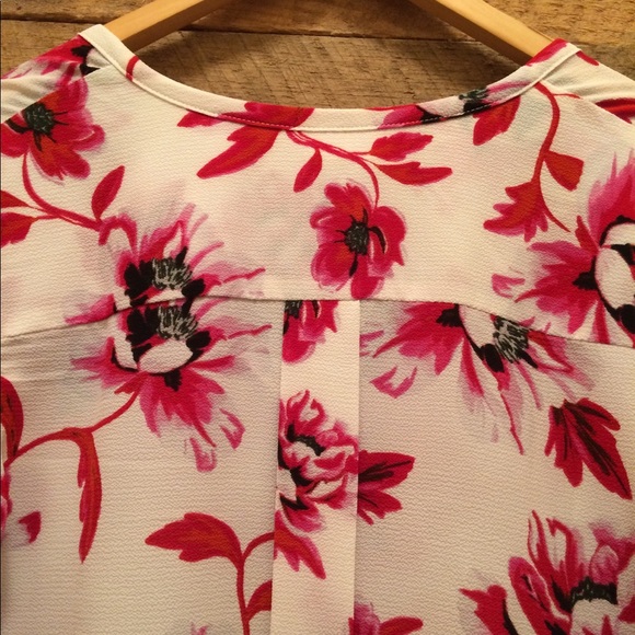 c&e Tops - Flower spring top